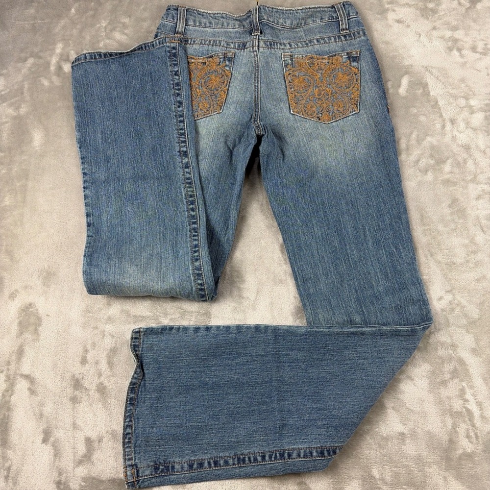 Guess Jeans Womens 27 Medium Wash Low Rise Bootcut Embroidered Back Pocket Denim - Picture 7 of 8